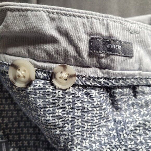 Bonobos Mens Athletic Fit Gray Washed Cotton Chinos Pants Size 34 by 32 Casual - Picture 8 of 10